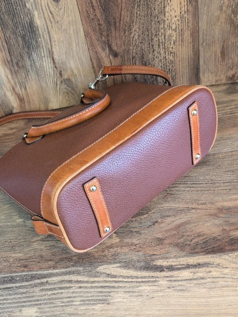 Dooney & Bourke Zip Zip Pebbled Grain Leather Dome Satchel w/Dustbag   868A
